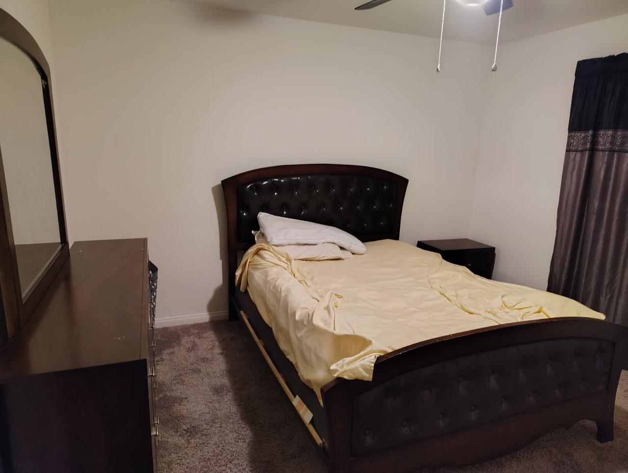 Profile photo 1 of 7