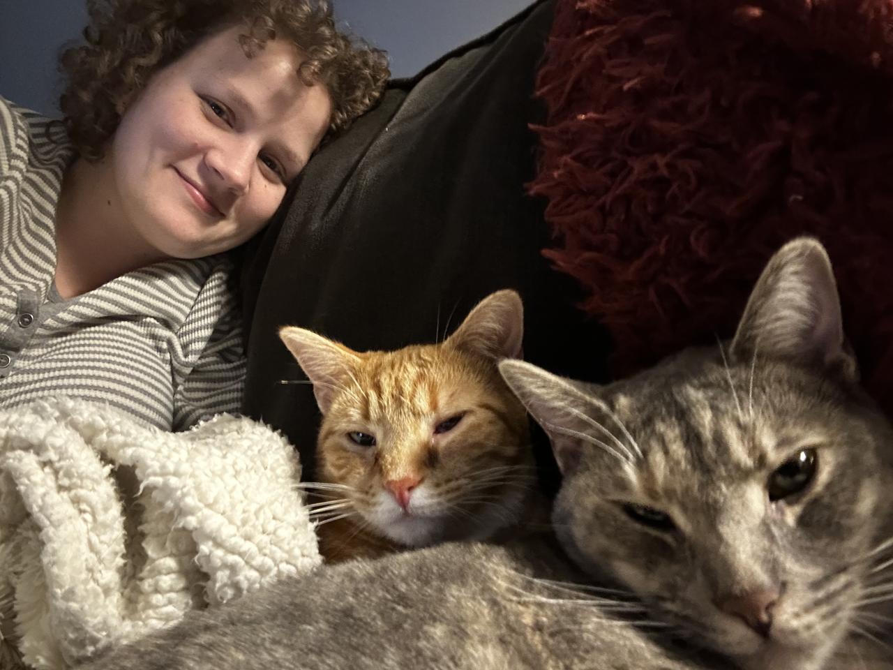 Profile photo 2 of 4