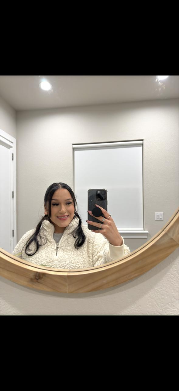 Profile photo 7 of 7