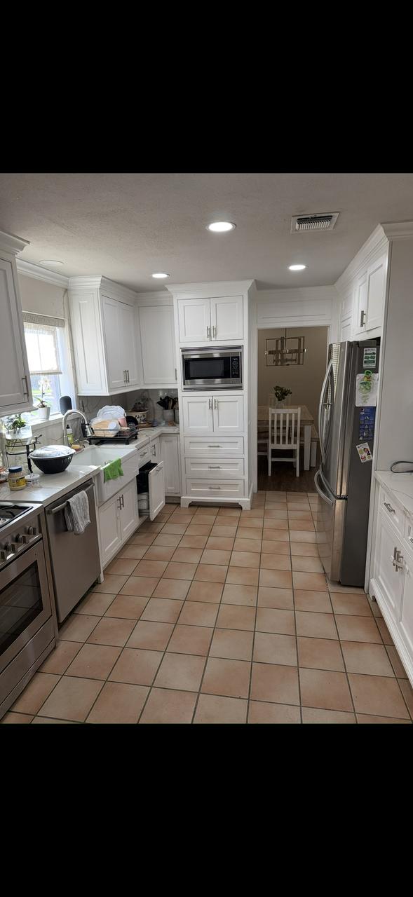 Profile photo 5 of 7