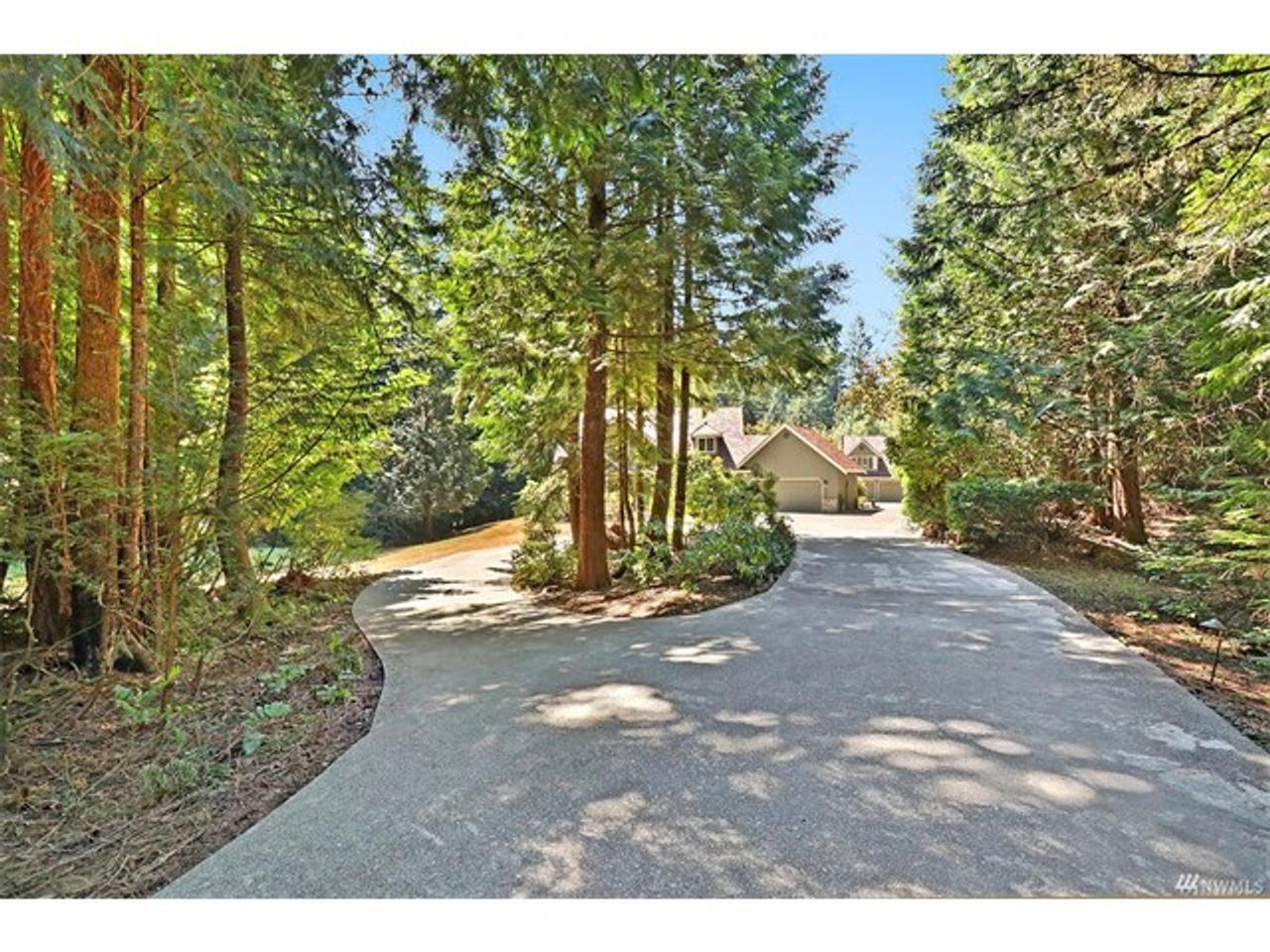 Profile photo 9 of 9