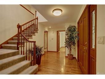 Room for rent in Redmond, WA $1200, house