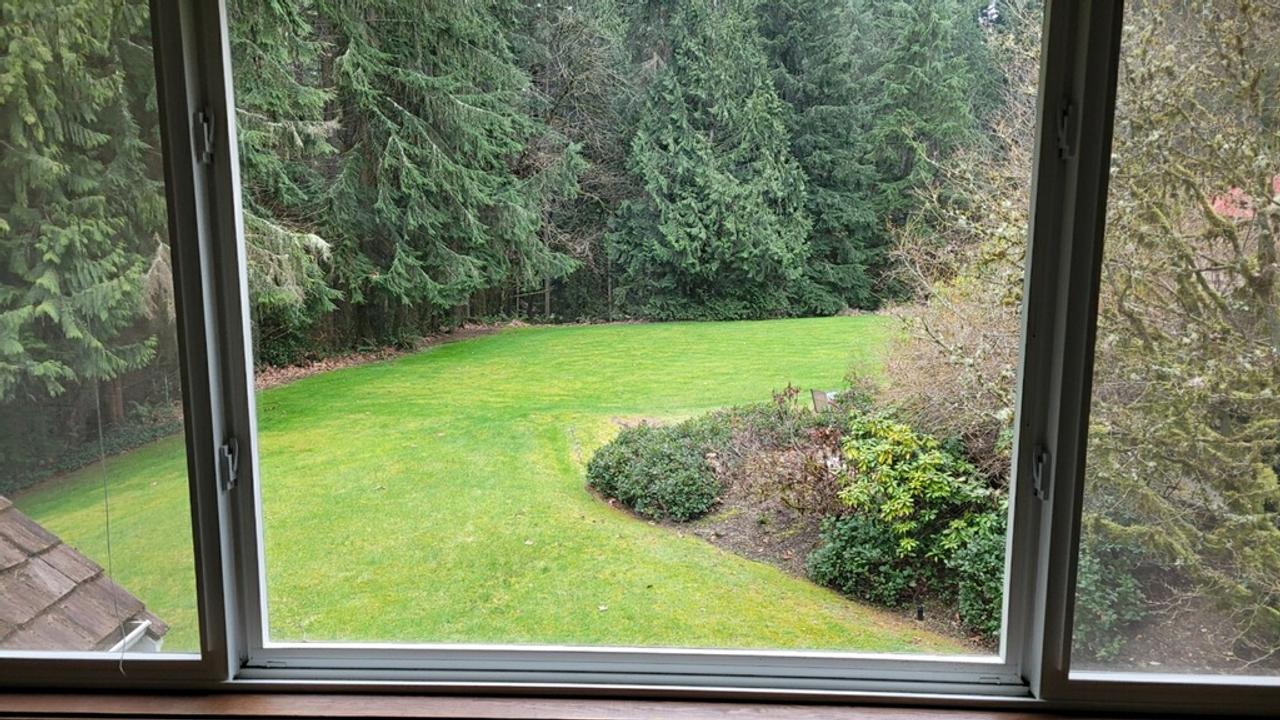 Profile photo 3 of 9