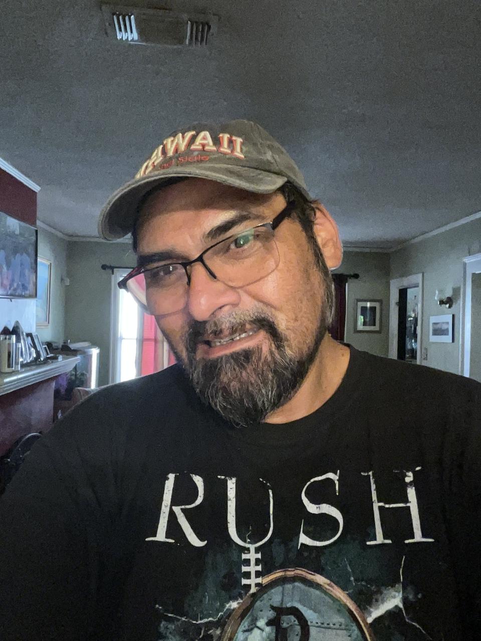 Profile photo 4 of 8