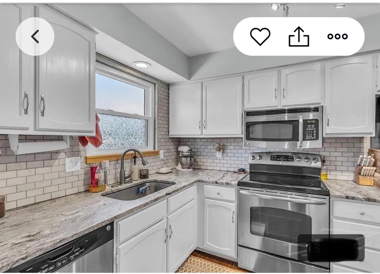 Profile photo 1 of 4