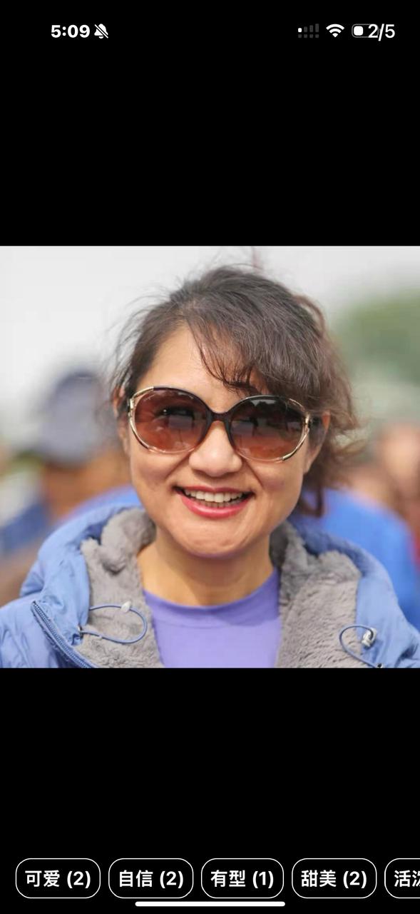 Profile photo 6 of 6