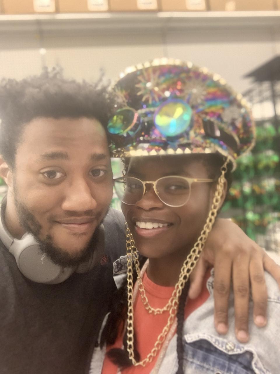 Profile photo 1 of 1