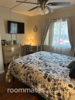 Room for rent in Orlando, FL $1000, house