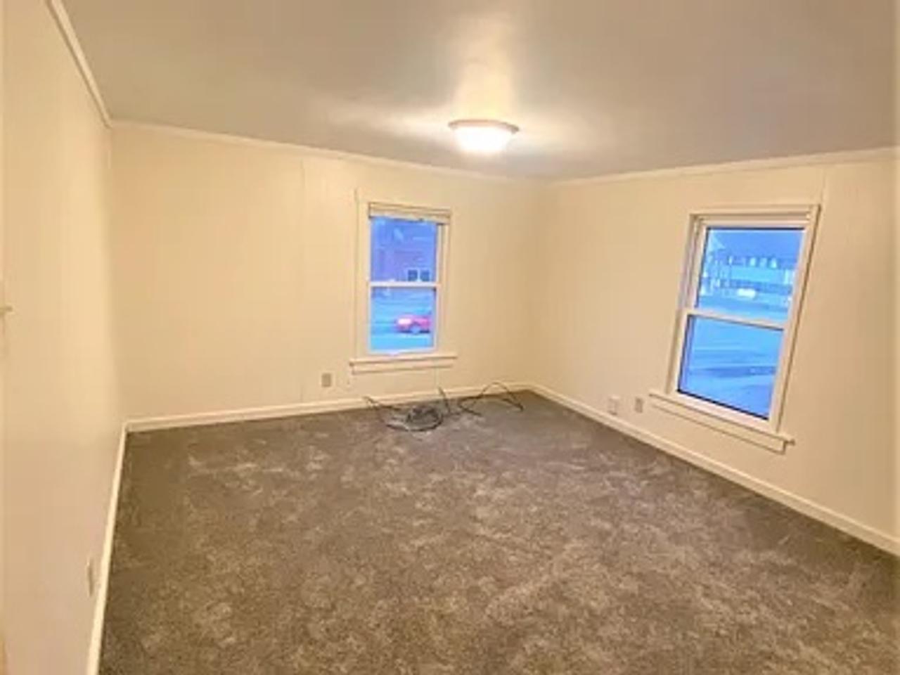 Profile photo 2 of 5