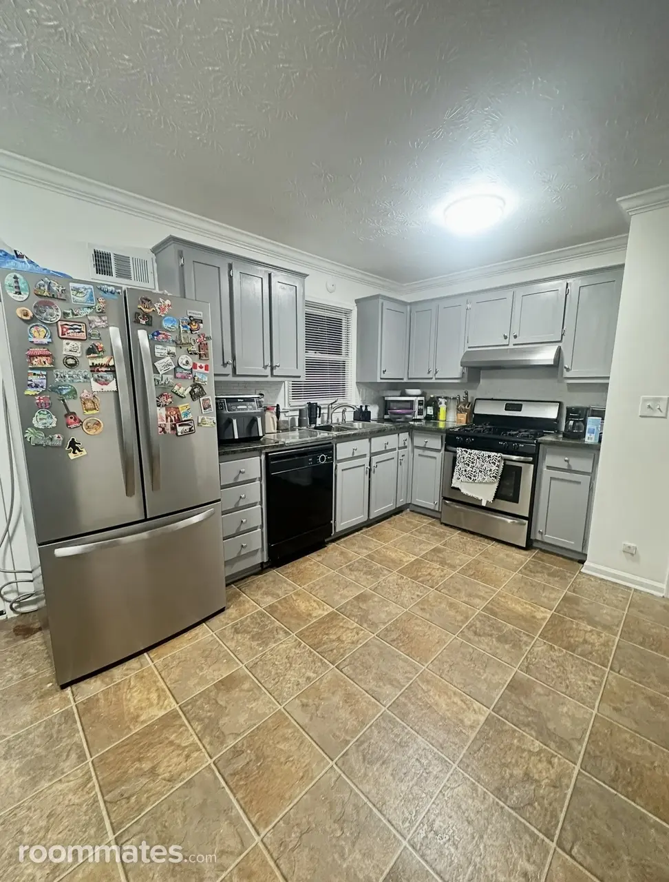 Profile photo 7 of 9