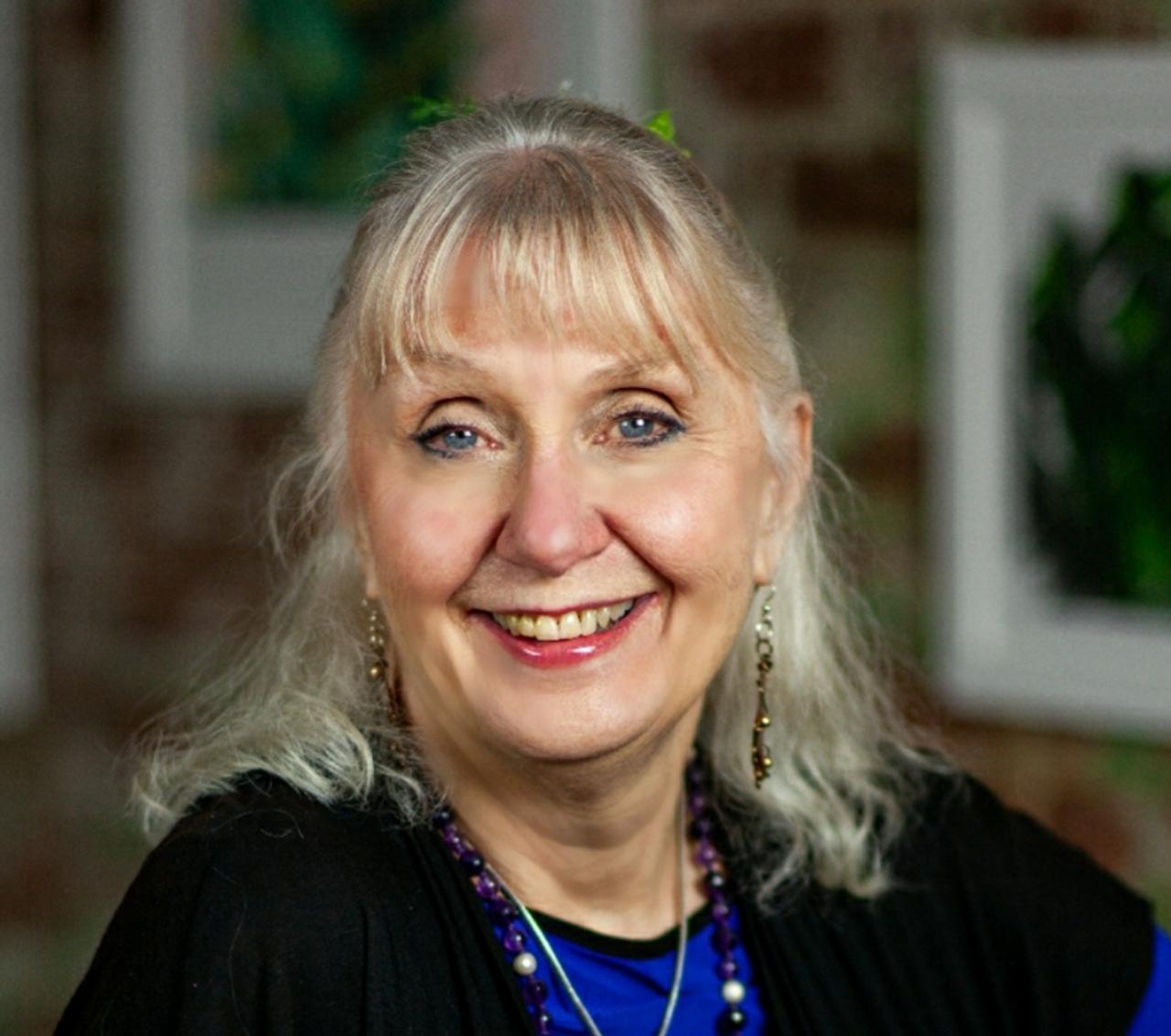 Profile photo 5 of 5