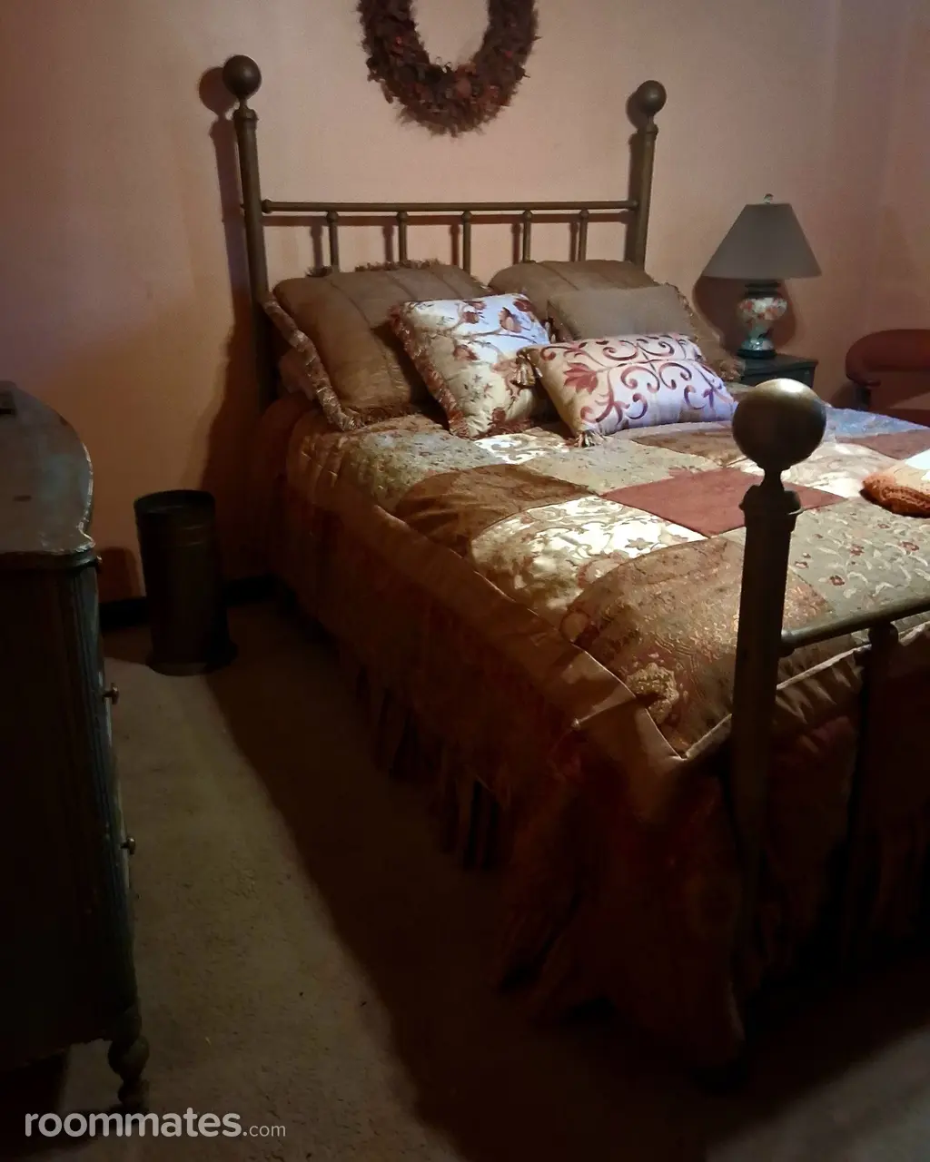 Profile photo 7 of 9