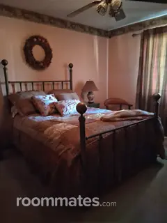 Room for rent in Buford, GA $900, house