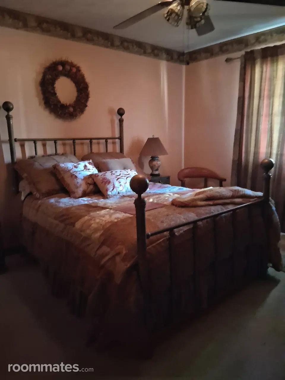 Profile photo 8 of 9