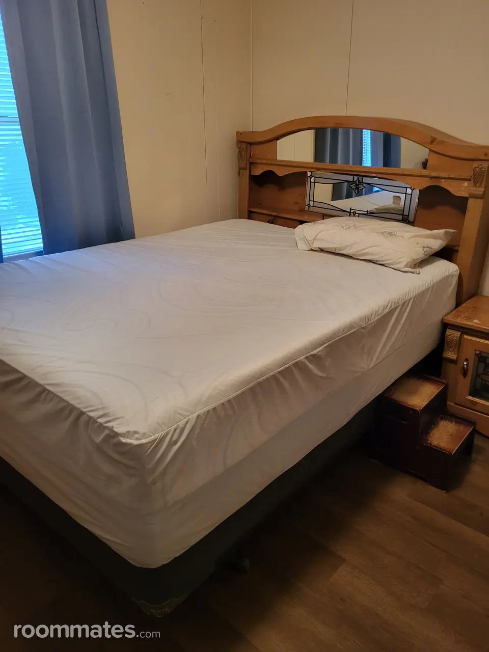 Profile photo 7 of 10