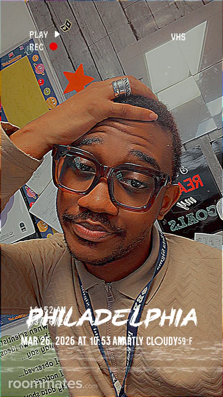 Profile photo 4 of 4