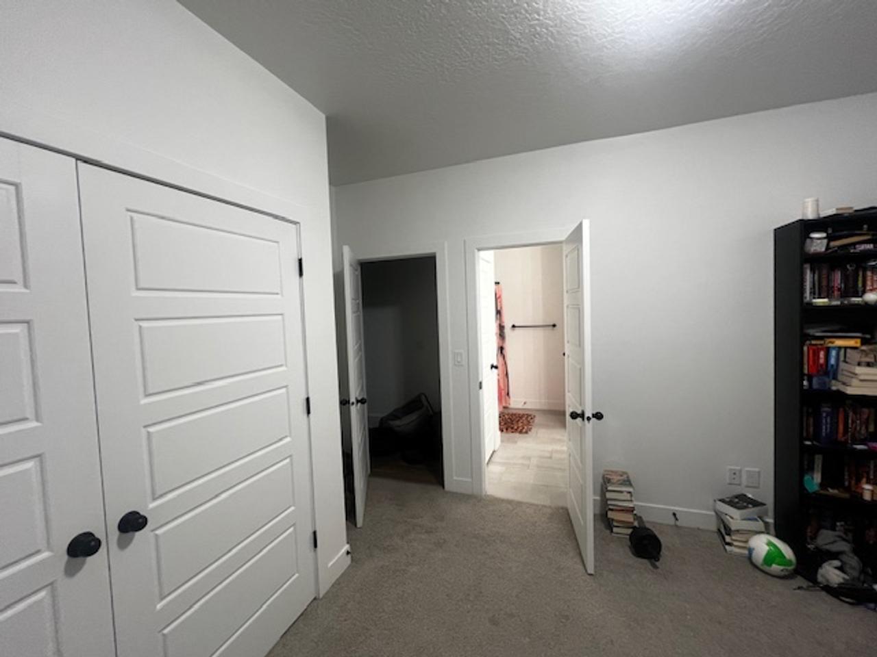 Profile photo 4 of 8