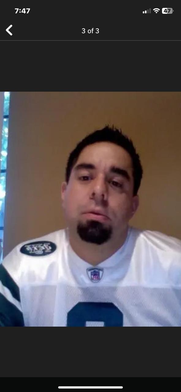 Profile photo 11 of 11