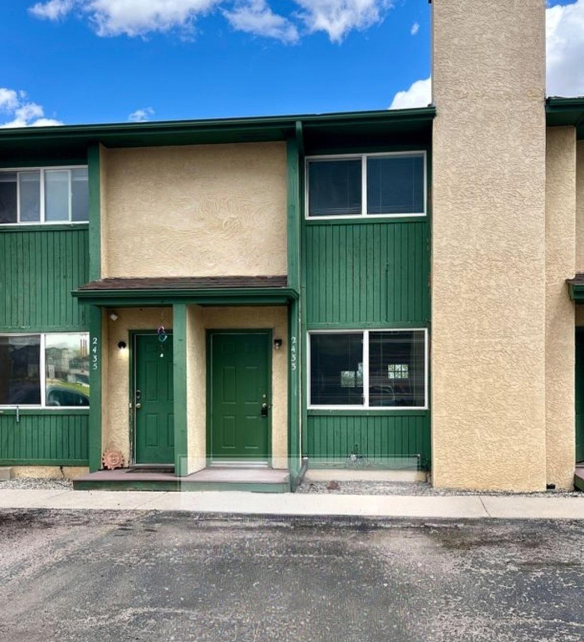 Profile photo 6 of 8