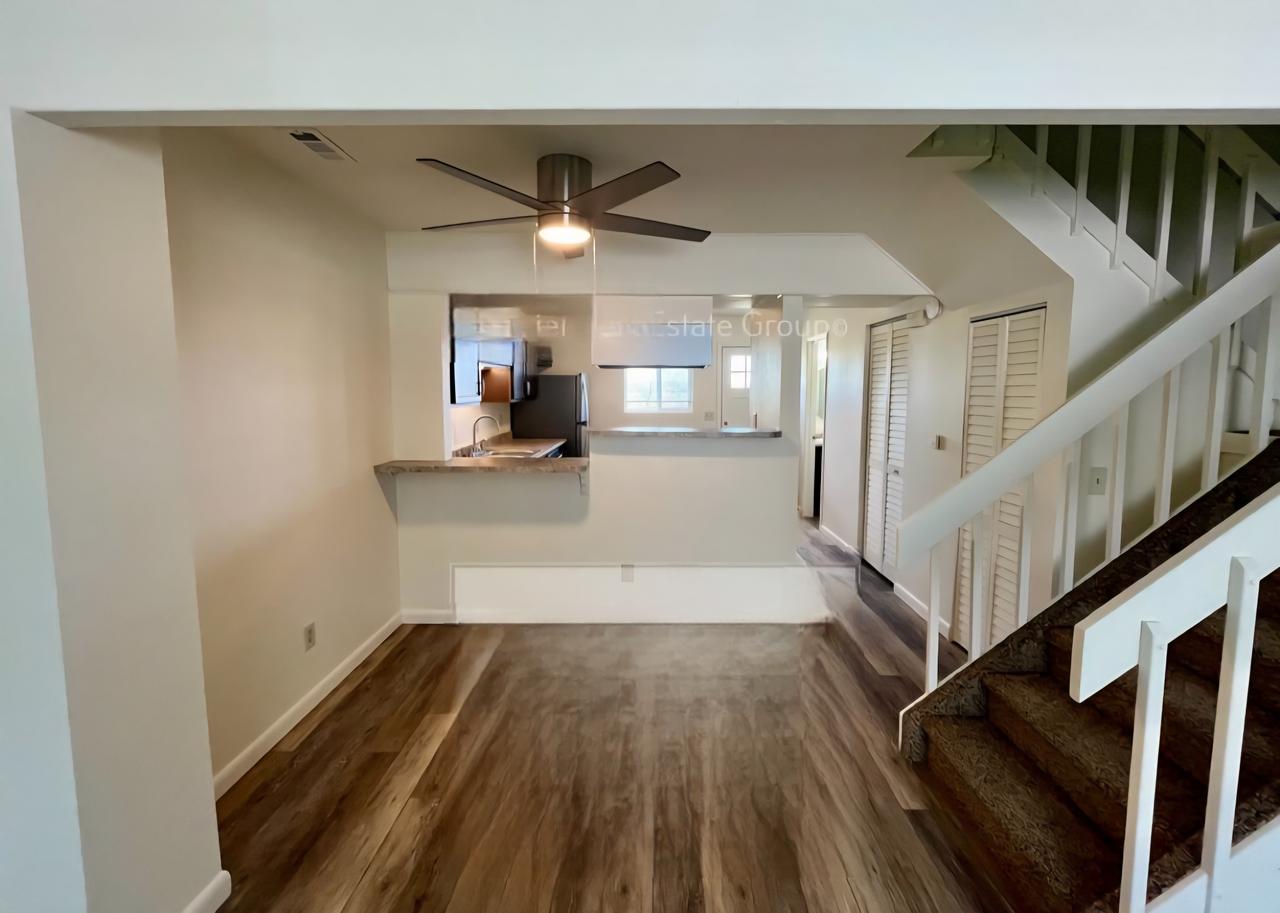 Profile photo 3 of 8