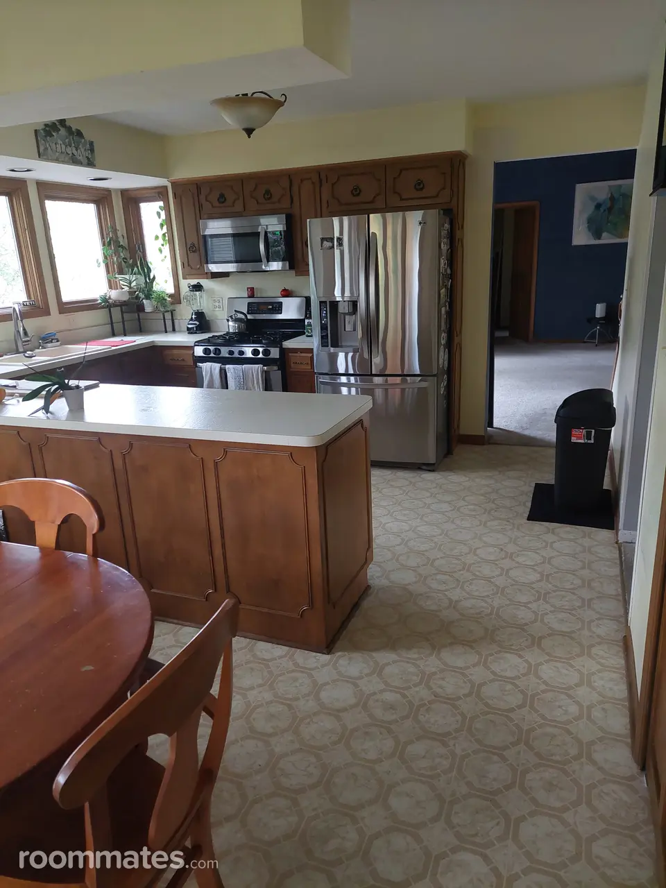 Profile photo 7 of 14