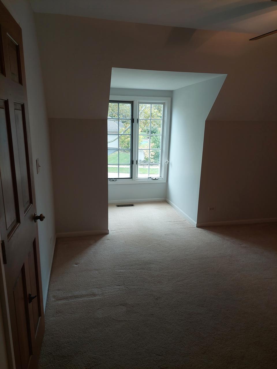 Profile photo 6 of 14