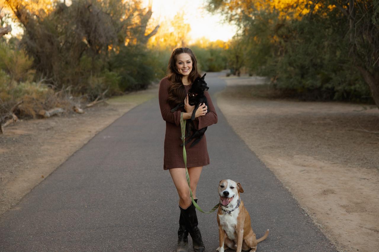 Profile photo 6 of 6