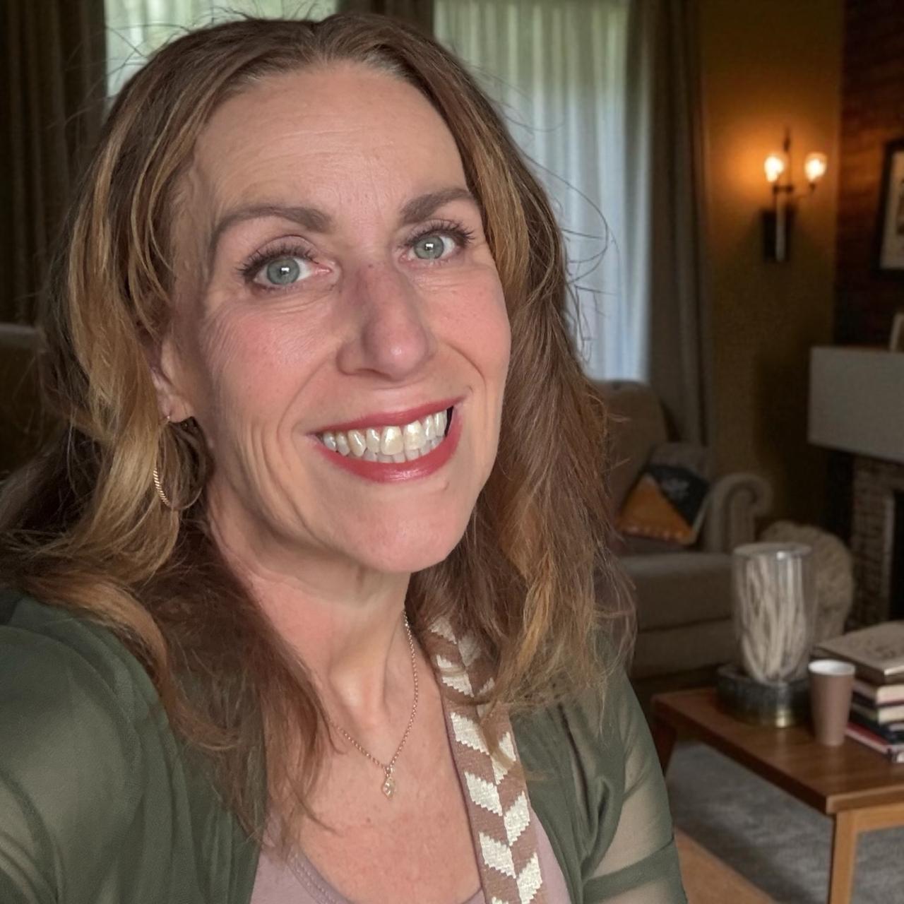 Profile photo 7 of 7