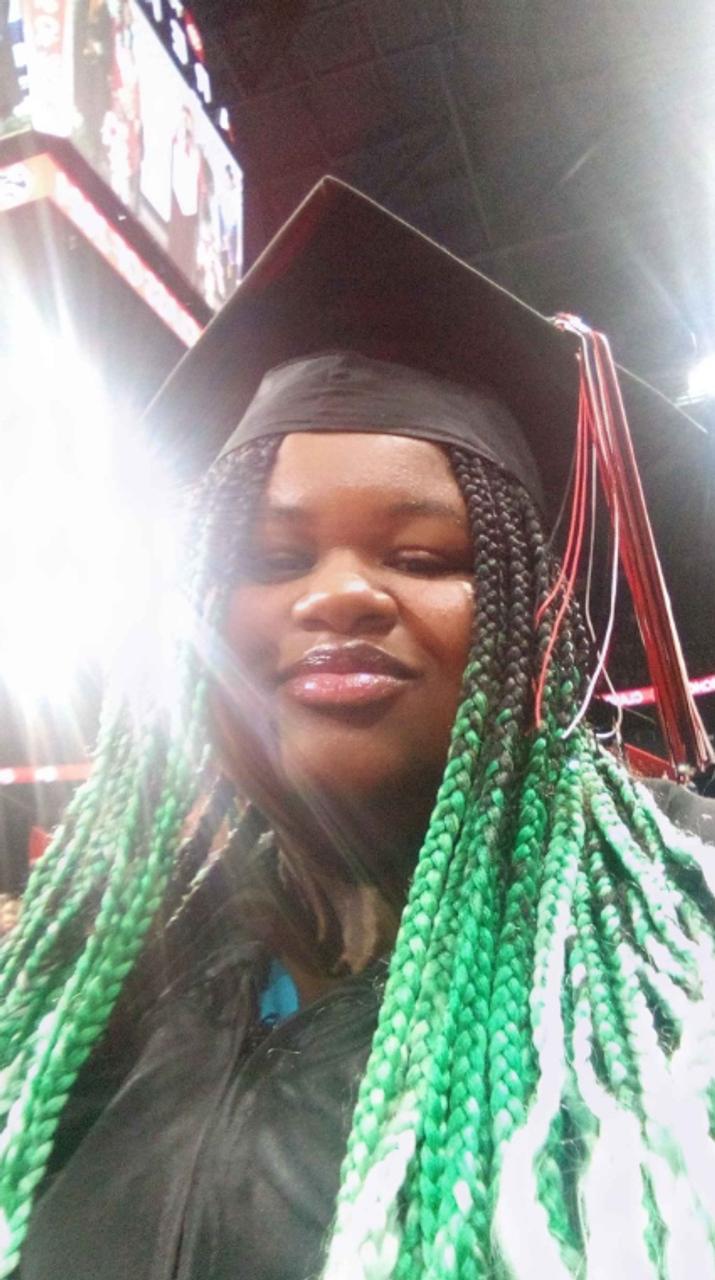 Profile photo 1 of 1