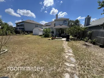 Room for rent in San Antonio, TX $700, house