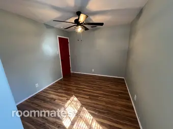 Room for rent in San Antonio, TX $700, house