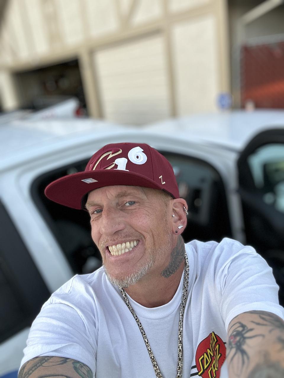 Profile photo 2 of 4