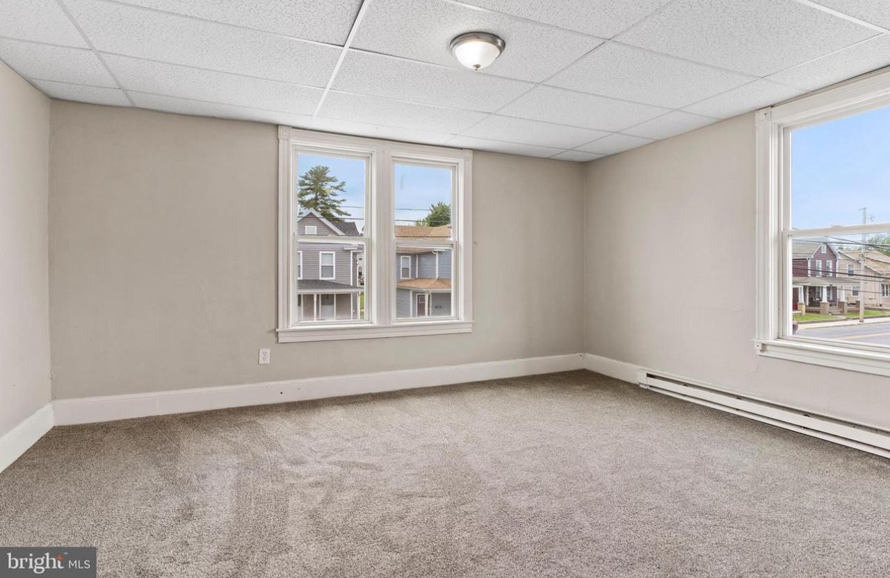 Profile photo 4 of 8