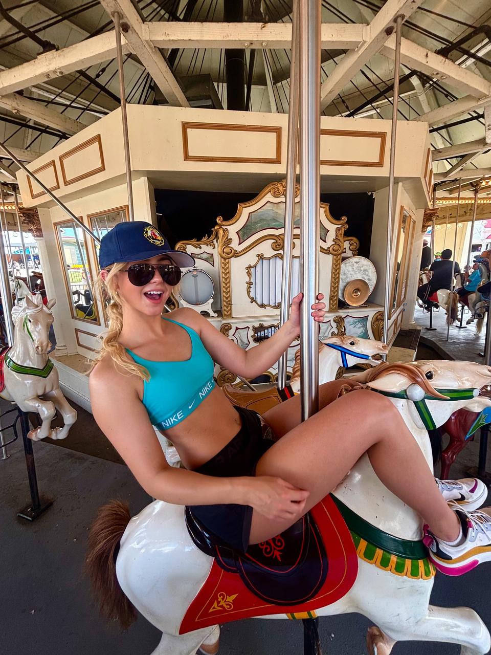 Profile photo 3 of 8