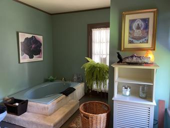 Room for rent in New London, CT $1200, house