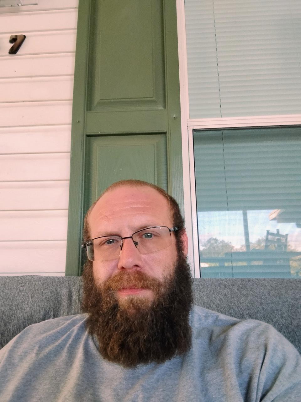 Profile photo 1 of 1