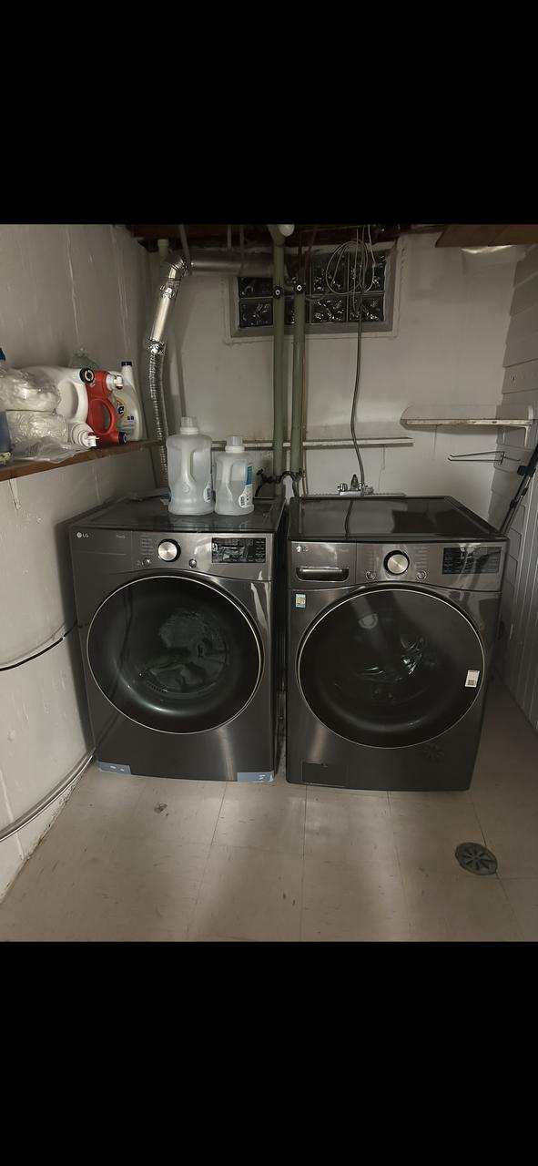 Profile photo 6 of 8