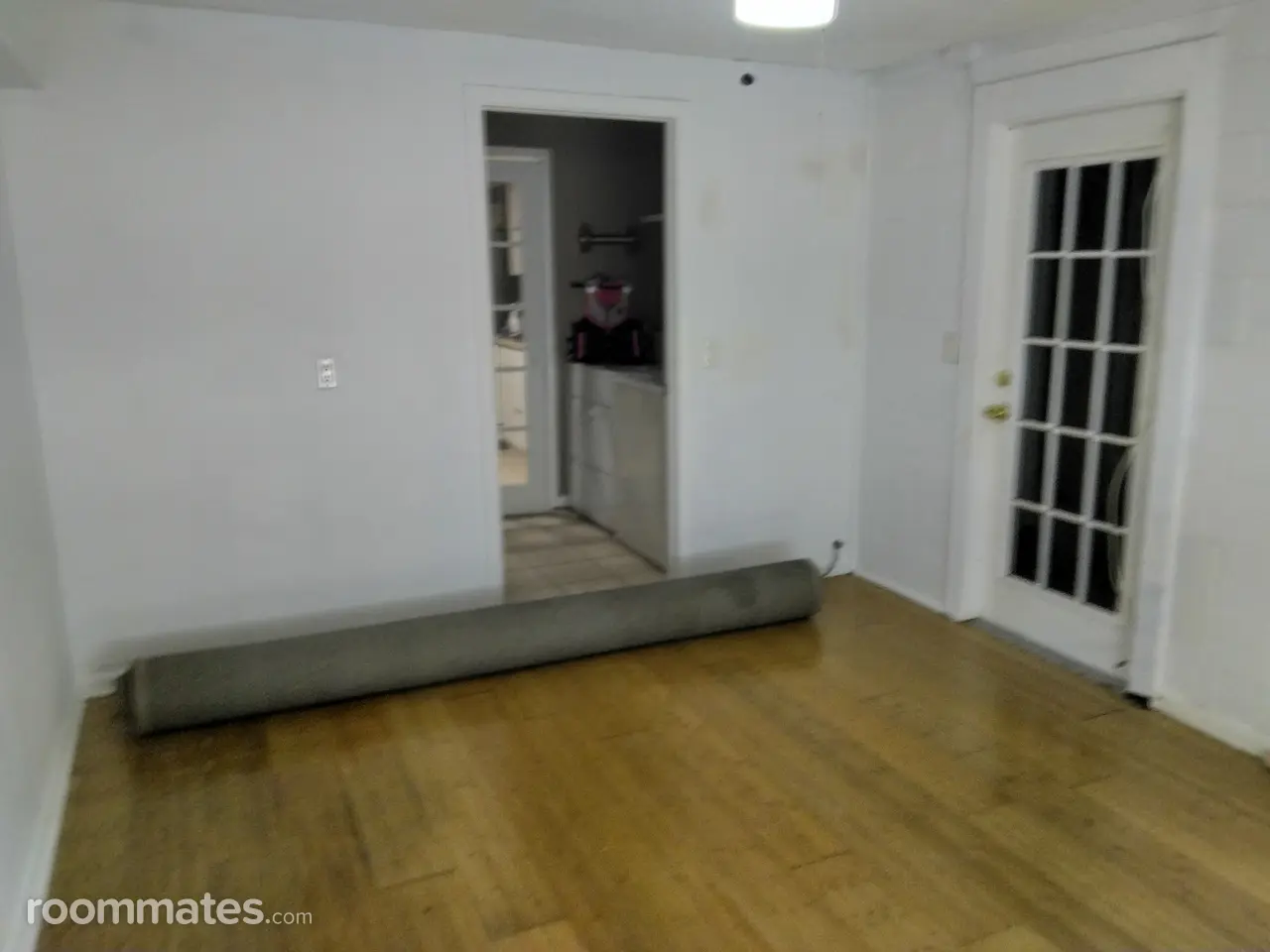 Profile photo 3 of 6