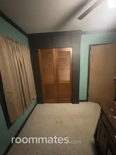Room for rent in Akron, NY $500, house