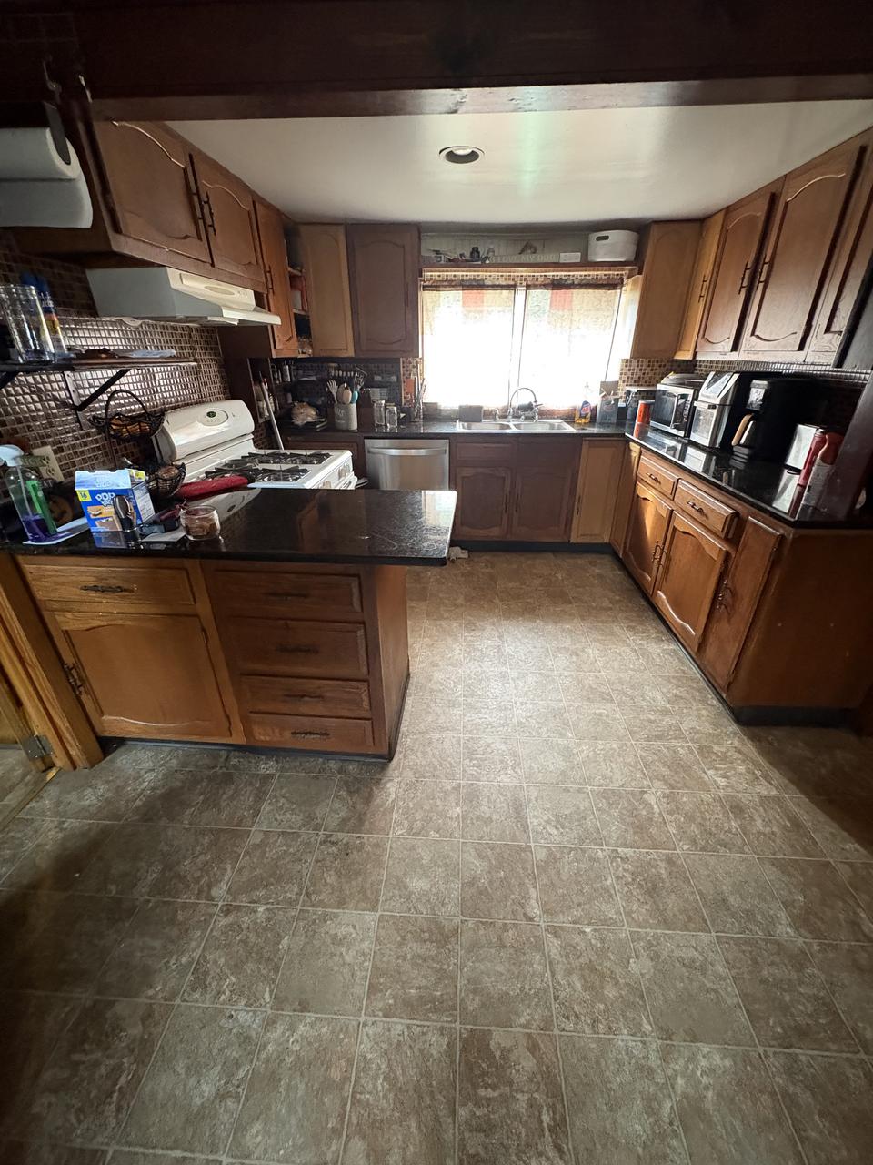 Profile photo 10 of 12