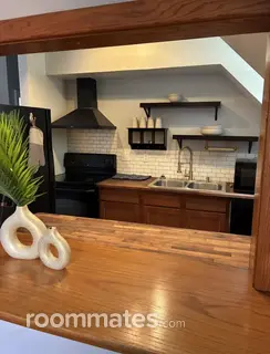 Room for rent in Cincinnati, OH $1000, house