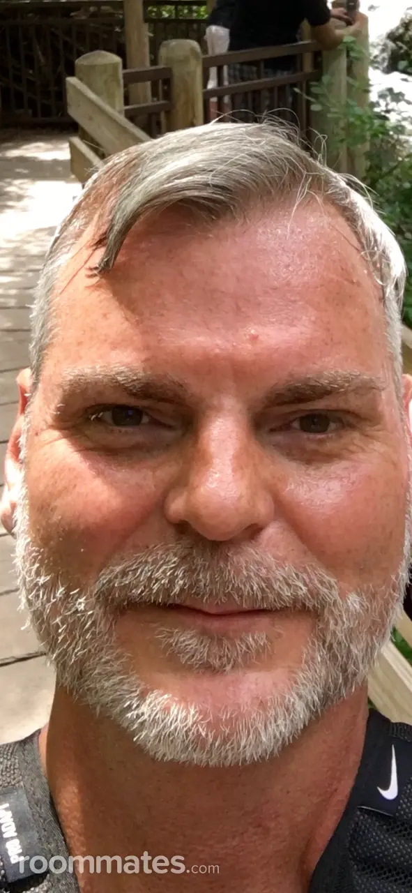 Profile photo 7 of 8