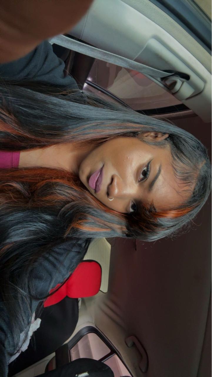 Profile photo 4 of 8