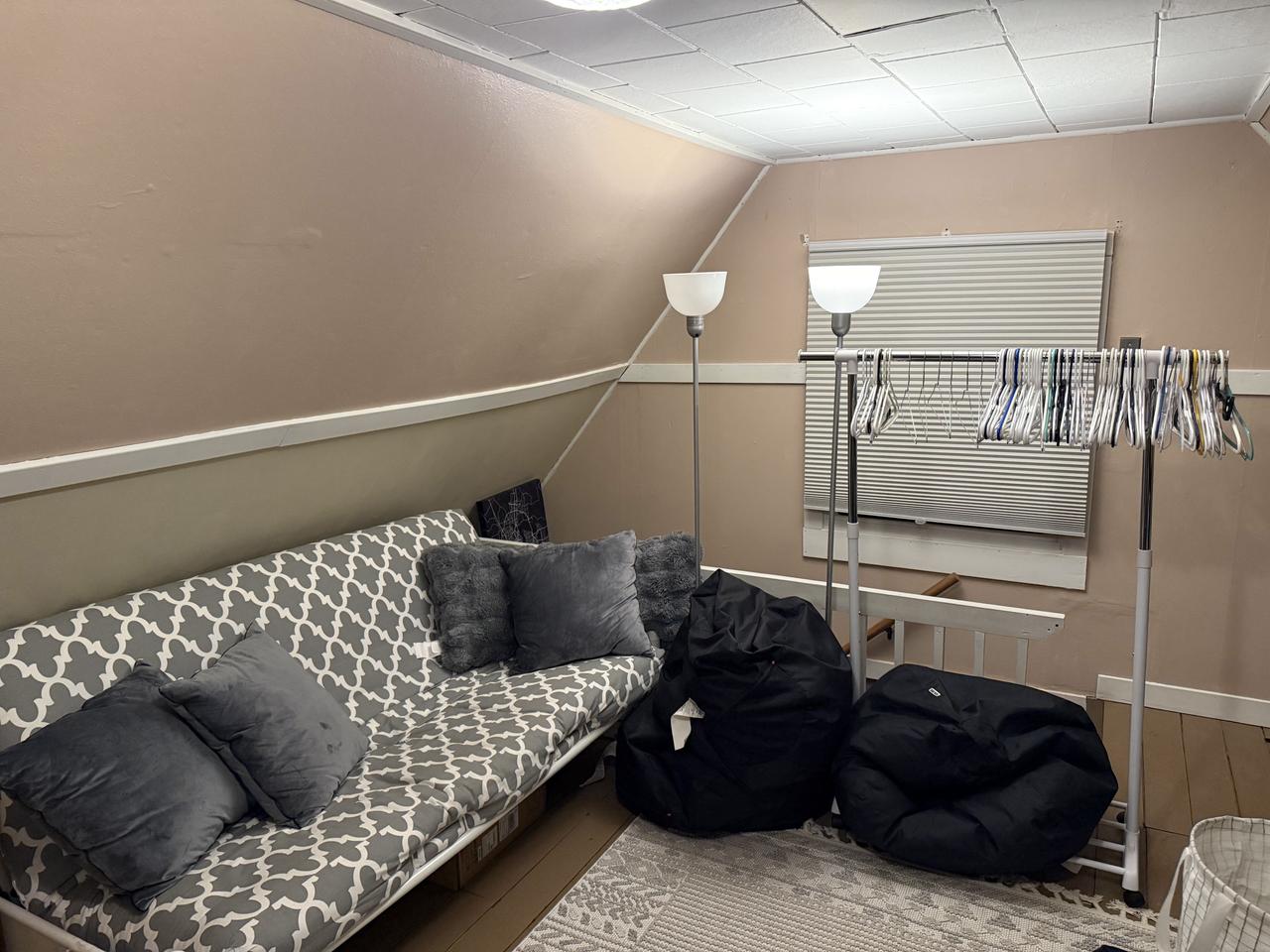 Profile photo 5 of 8