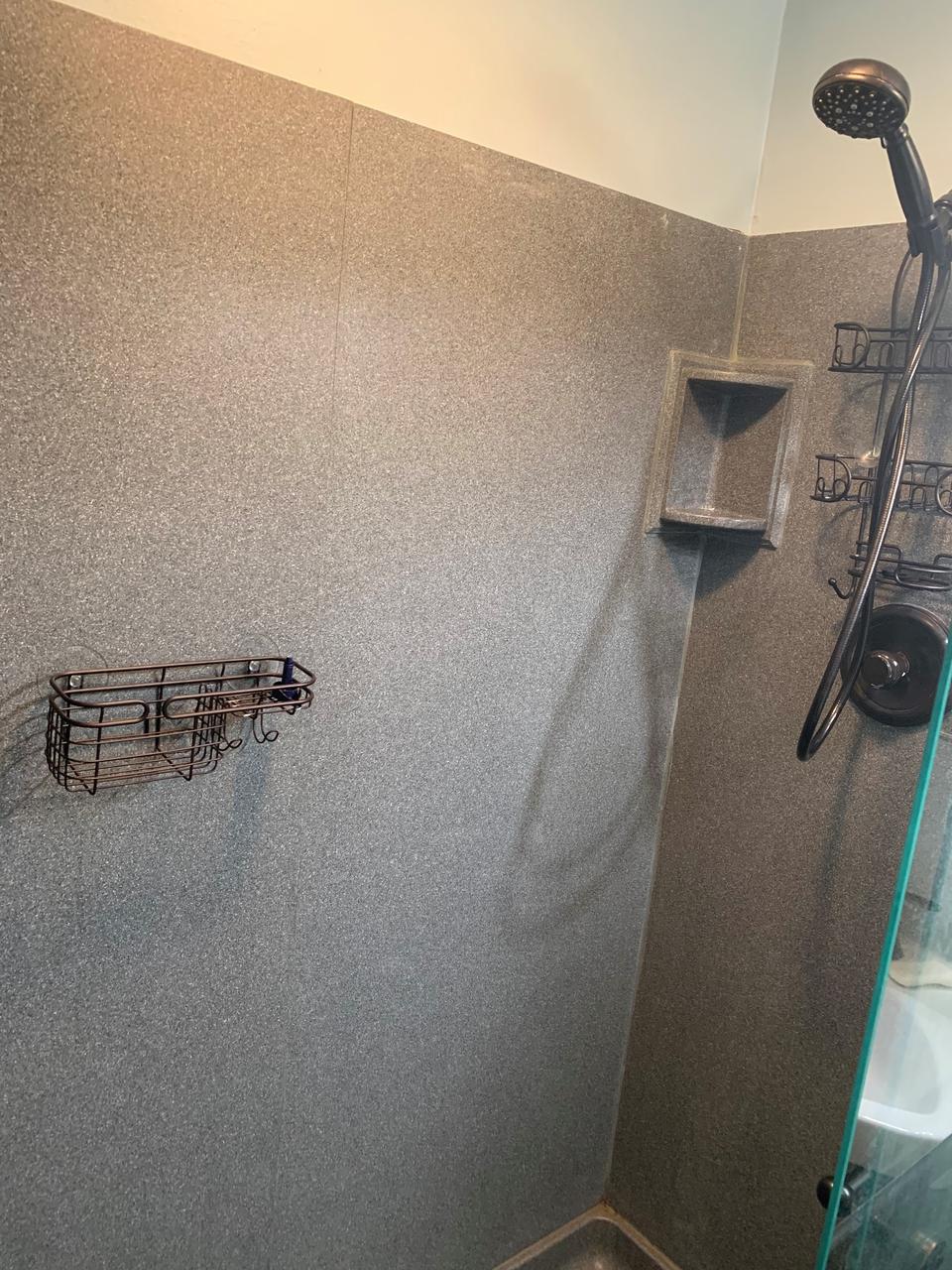 Profile photo 7 of 10