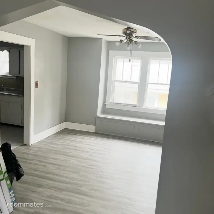 Room for rent in East Hazel Crest, IL $750, house