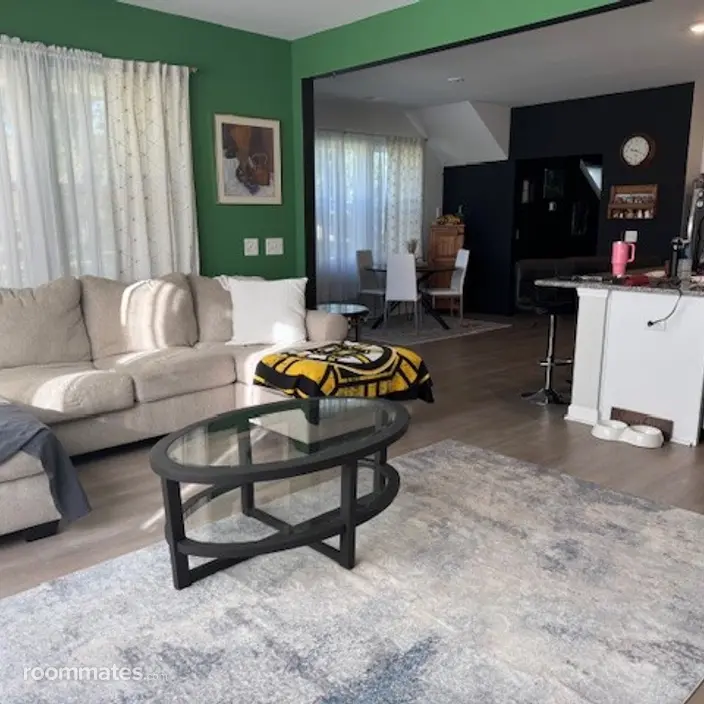 Room for rent in Summerville, SC $800, townhouse