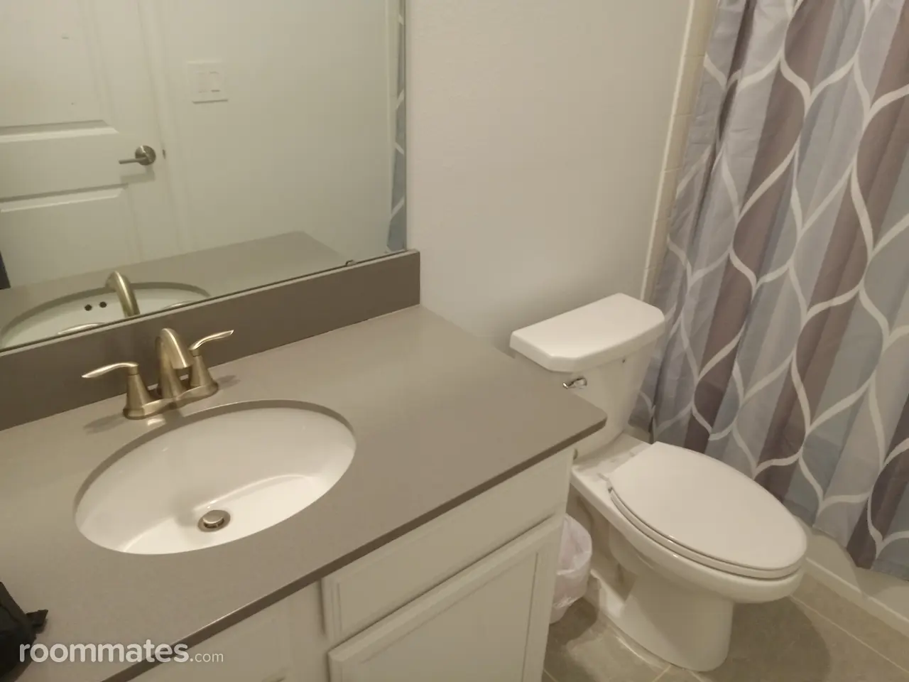 Profile photo 5 of 16