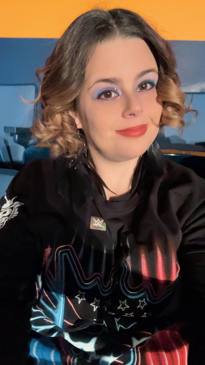 Profile photo 2 of 3