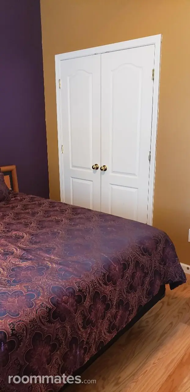 Profile photo 3 of 13